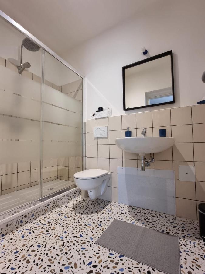 Three Rooms Альгеро Экстерьер фото
