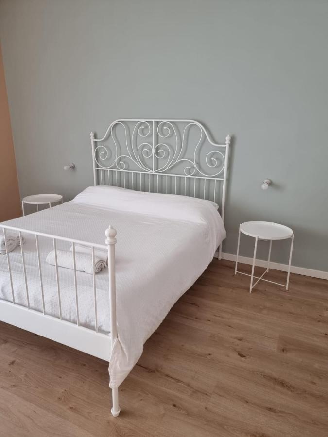 Three Rooms Альгеро Экстерьер фото