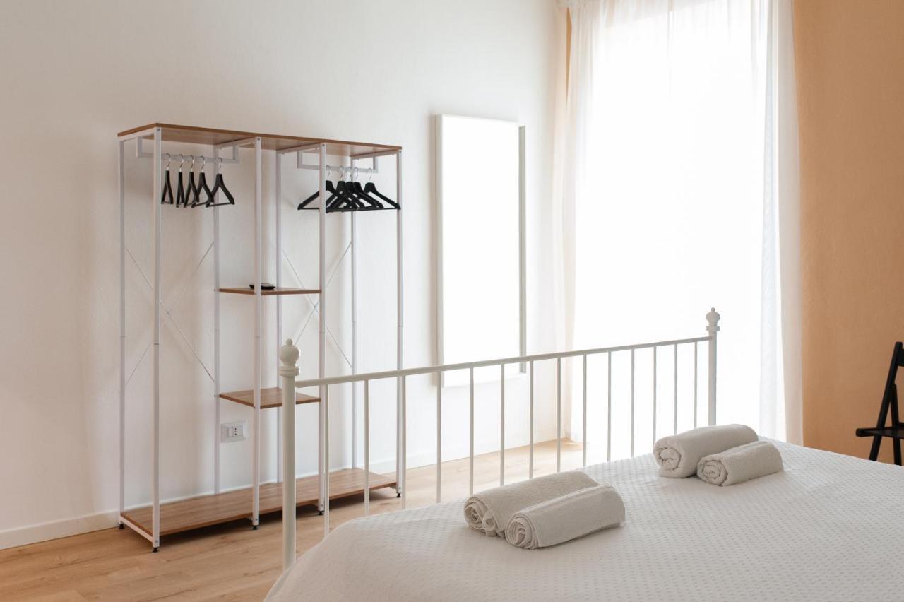 Three Rooms Альгеро Экстерьер фото
